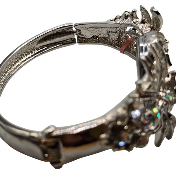 Strada Crystal Women Watch Dragonfly Analog Quartz Movement Silver Tone - Picture 7 of 9